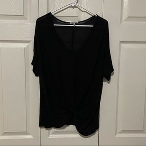 Black shirt with twist